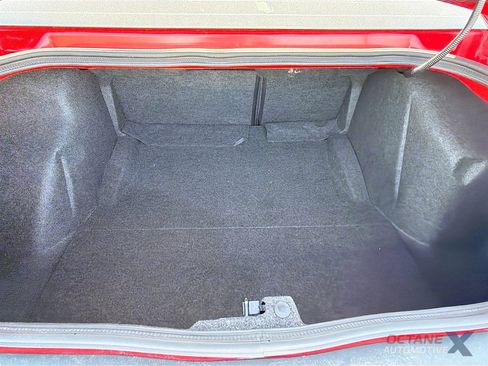 Used 2016 Dodge Challenger SRT Hellcat RWD image 27