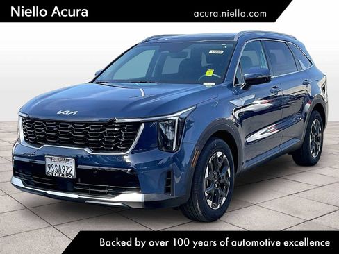 Used 2025 Kia Sorento S w/ Panoramic Sunroof Package image 1