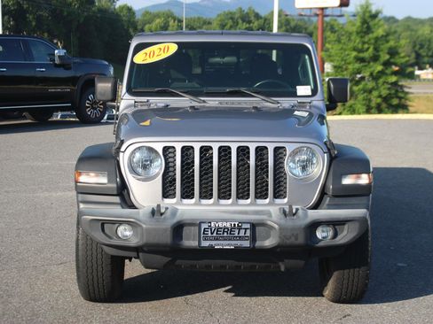 Used 2020 Jeep Gladiator Sport w/ Quick Order Package 24S AWD/4WD image 2