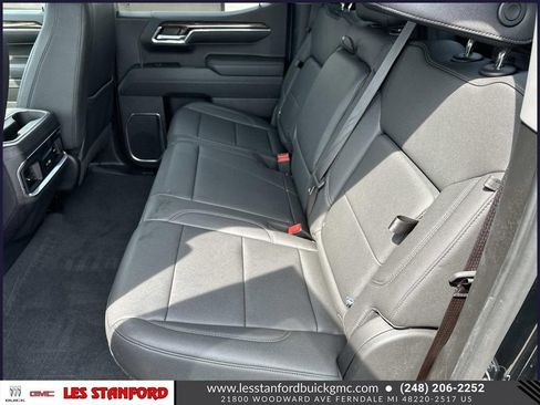 Used 2024 GMC Sierra 1500 Elevation w/ Elevation Premium Package AWD/4WD image 13