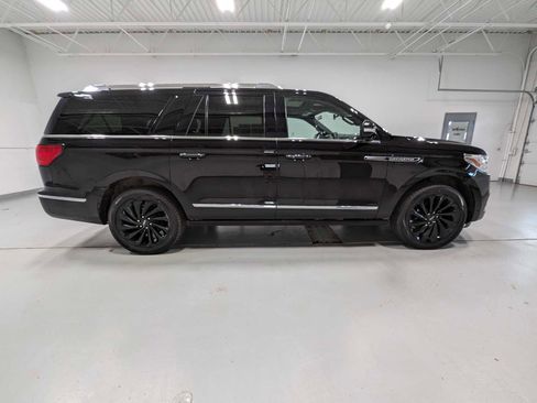 Used 2020 Lincoln Navigator L Reserve w/ Equipment Group 208A Reserve image 7
