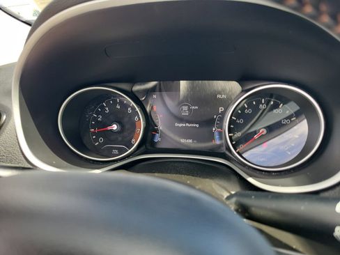 Used 2019 Jeep Compass Limited FWD image 29