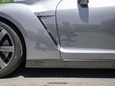 Used 2011 Nissan GT-R Premium AWD/4WD image 60