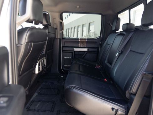 Used 2019 Ford F150 Lariat w/ Trailer Tow Package AWD/4WD image 28