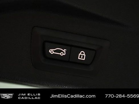 Used 2022 BMW X7 M50i image 28