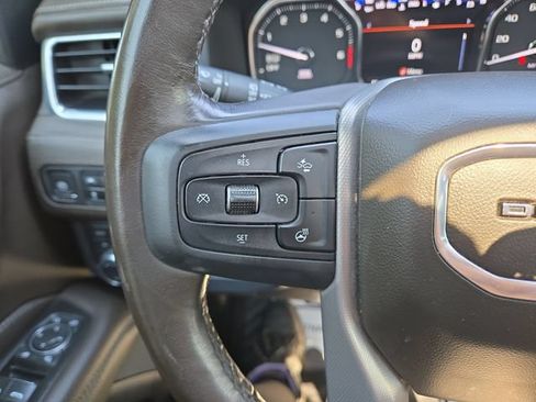 Used 2021 GMC Yukon XL Denali w/ Denali Ultimate Package AWD/4WD image 19