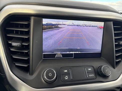 Used 2023 GMC Acadia SLE w/ Driver Convenience Package image 42