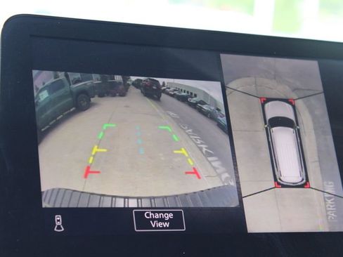 Used 2023 Nissan Armada SL image 42