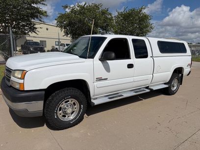 Used 2005 Chevrolet Silverado 2500 LT w/ Heavy-Duty Power Package