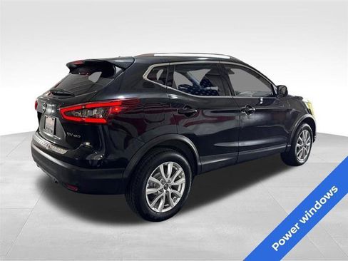 Used 2020 Nissan Rogue Sport SV AWD/4WD image 5