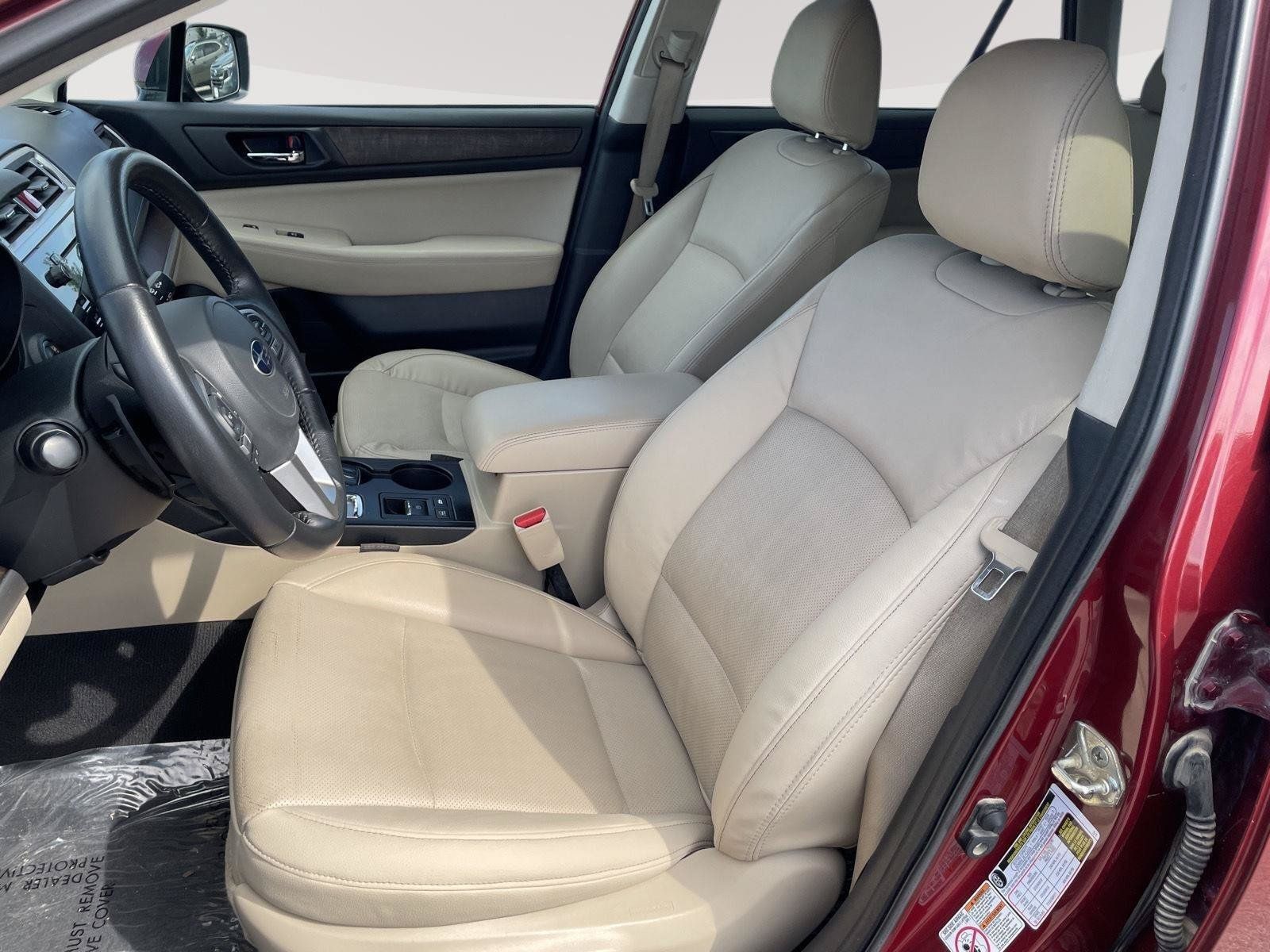 Used 2017 Subaru Outback 2.5i Limited AWD/4WD image 3
