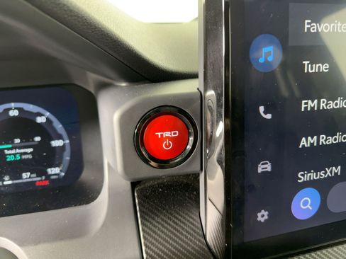 Used 2024 Toyota Tacoma TRD Pro image 25