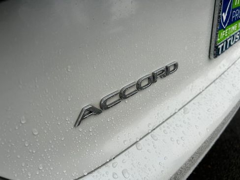 Used 2023 Honda Accord Touring image 32