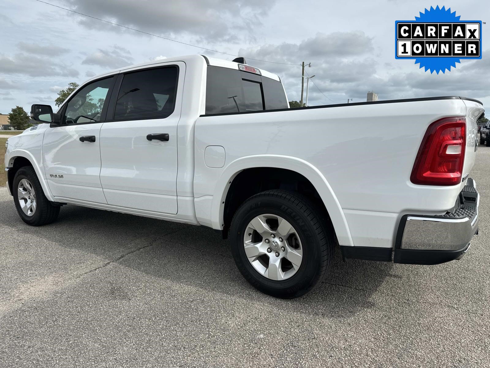 Used 2025 RAM 1500 Big Horn AWD/4WD image 6