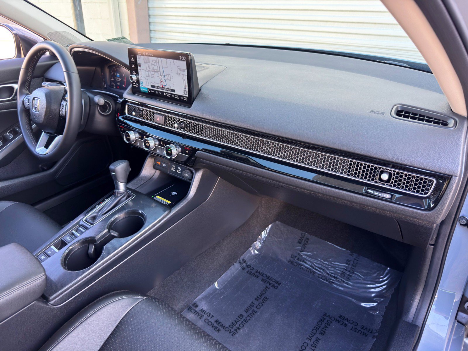 Used 2024 Honda Civic Touring image 14