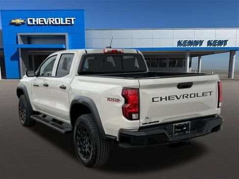 Used 2026 Chevrolet Colorado Trail Boss AWD/4WD image 32