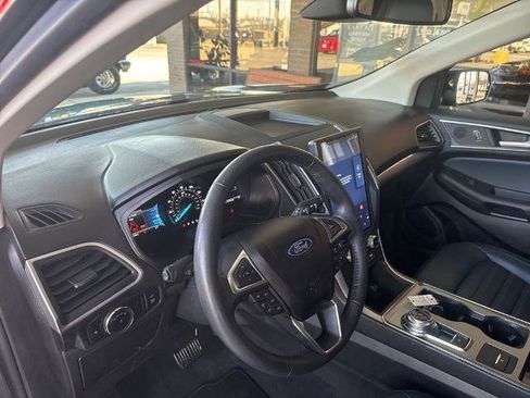 Certified 2023 Ford Edge SEL w/ Sport Appearance Package AWD/4WD image 9