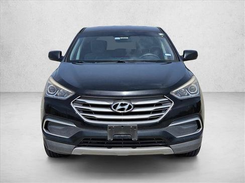 Used 2018 Hyundai Santa Fe Sport FWD image 2