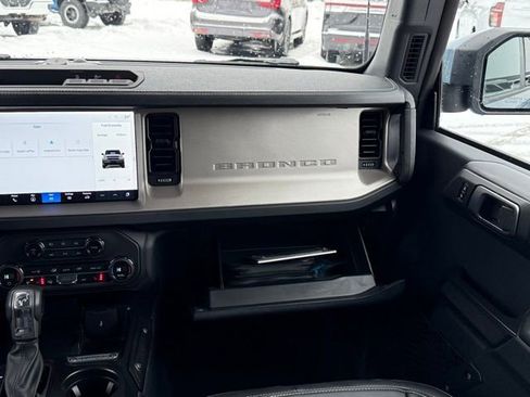 Certified 2025 Ford Bronco Outer Banks image 32