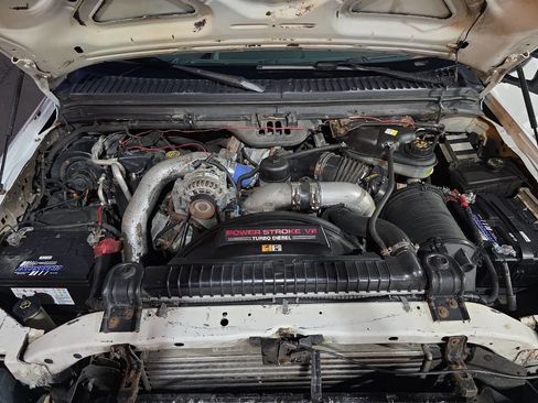 Used 2004 Ford F250 XL image 29