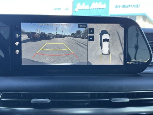 Used 2024 Hyundai Palisade Calligraphy image 6