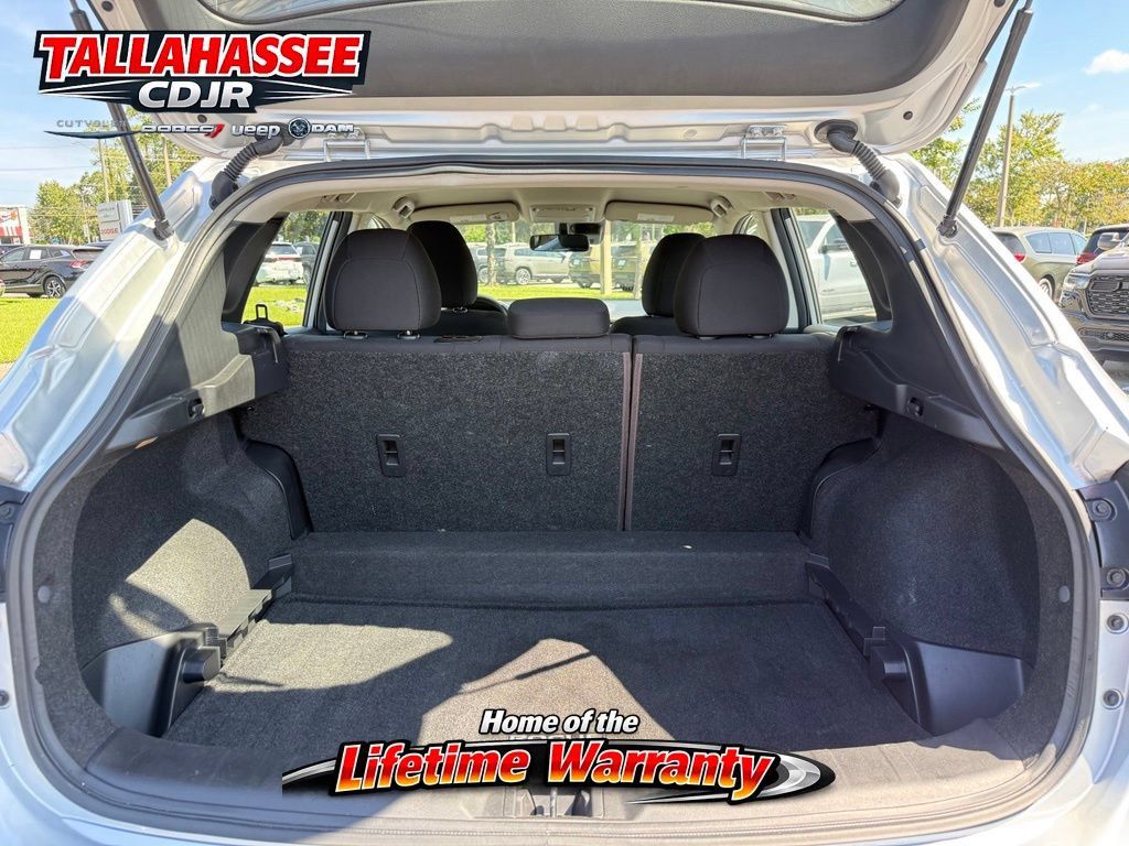 Used 2021 Nissan Rogue Sport S FWD image 12