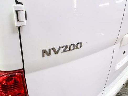 Used 2021 Nissan NV200 SV image 9