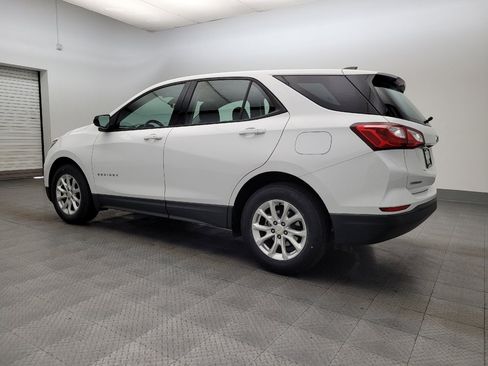 Used 2019 Chevrolet Equinox LS image 3
