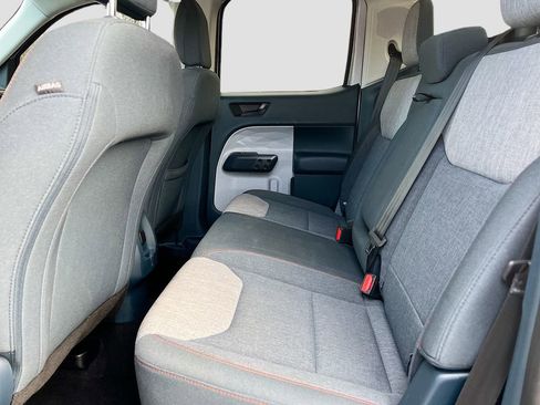 Used 2022 Ford Maverick XLT image 23