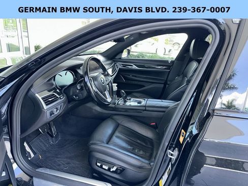 Used 2019 BMW 740i w/ Executive Package image 19