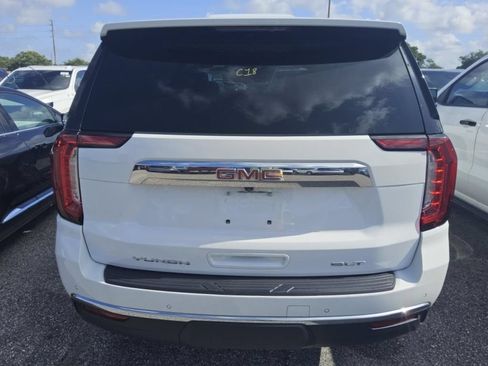 Used 2023 GMC Yukon SLT w/ SLT Premium Package RWD image 8