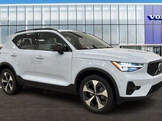 Used 2026 Volvo XC40 B5 Plus w/ Protection Package Premier video 1