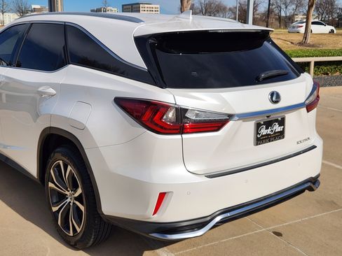 Used 2019 Lexus RX 350L FWD image 11
