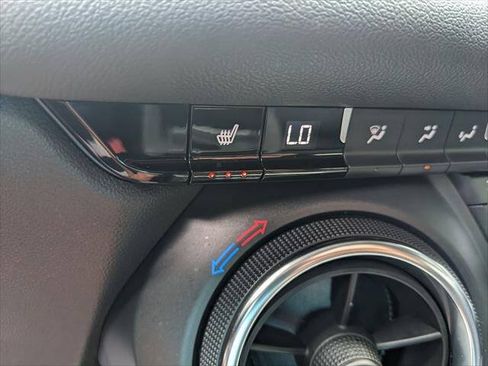 Used 2024 Chevrolet Blazer LT w/ Driver Confidence Package FWD image 23