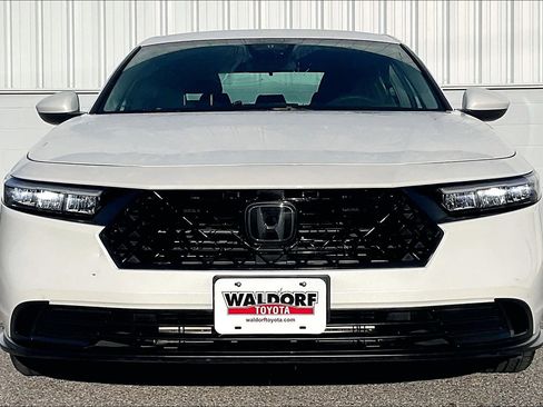 Used 2024 Honda Accord LX image 3