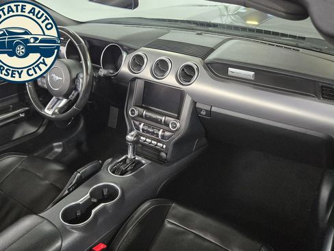Used 2022 Ford Mustang Premium RWD image 35