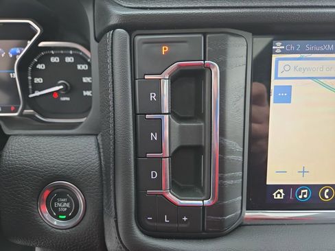 Used 2021 GMC Yukon Denali w/ Denali Ultimate Package image 24