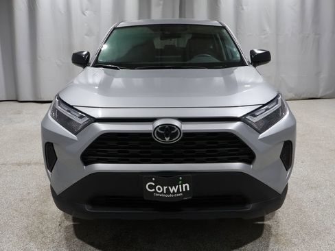 Used 2025 Toyota RAV4 LE image 7