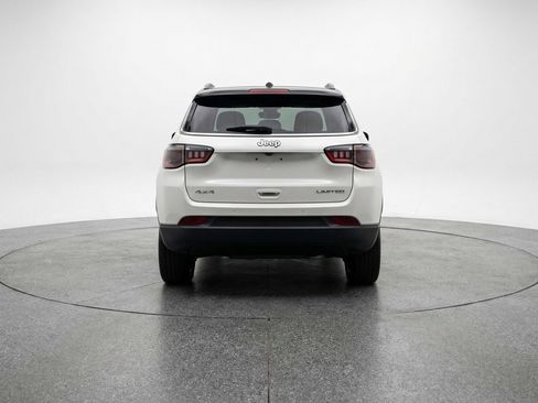 Used 2025 Jeep Compass Limited AWD/4WD image 7
