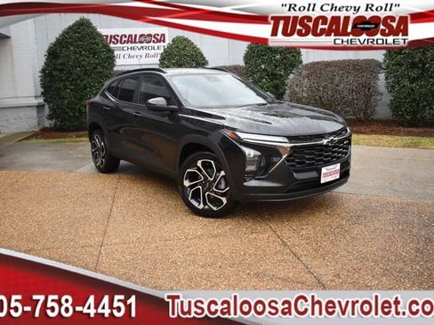 New 2026 Chevrolet Trax RS w/ Driver Confidence Package image 1