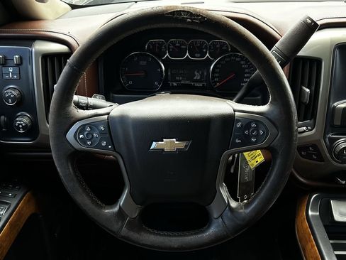 Used 2015 Chevrolet Silverado 2500 High Country w/ Duramax Plus Package AWD/4WD image 15