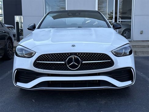 Used 2025 Mercedes-Benz C 300 Sedan image 2