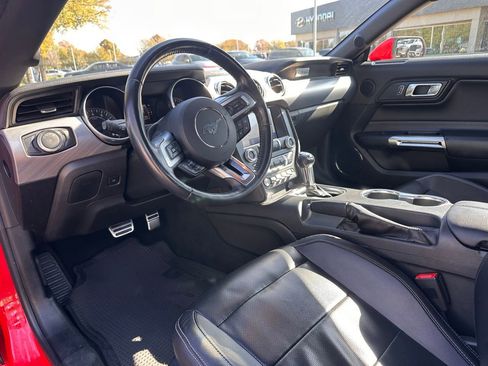 Used 2023 Ford Mustang Premium image 16