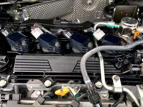 Used 2025 Toyota Corolla LE image 31