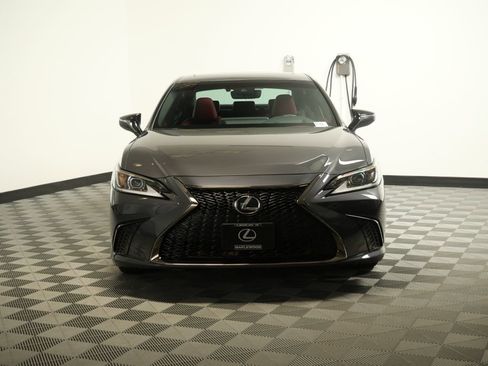 Certified 2023 Lexus ES 350 F Sport FWD image 2