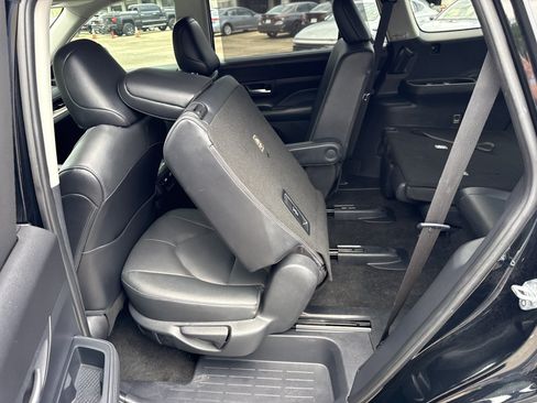 Used 2026 Toyota Grand Highlander FWD image 15
