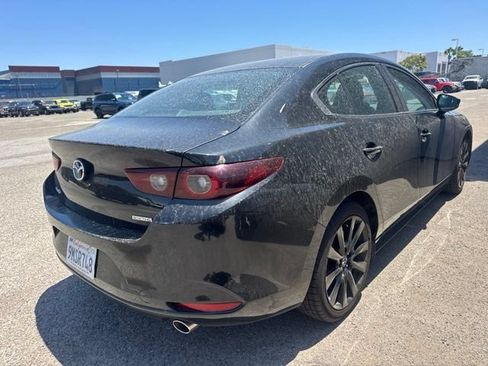 Used 2024 MAZDA MAZDA3 s FWD image 5