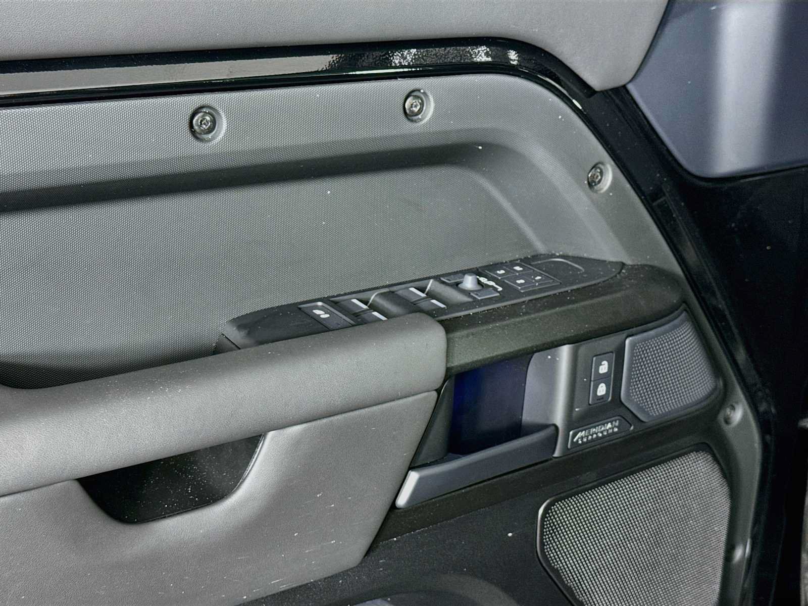 New 2026 Land Rover Defender 110 OCTA AWD/4WD image 18