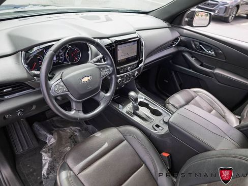 Used 2022 Chevrolet Traverse High Country w/ LPO, Floor Liner Package AWD/4WD image 23