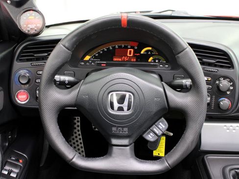 Used 2004 Honda S2000 image 59